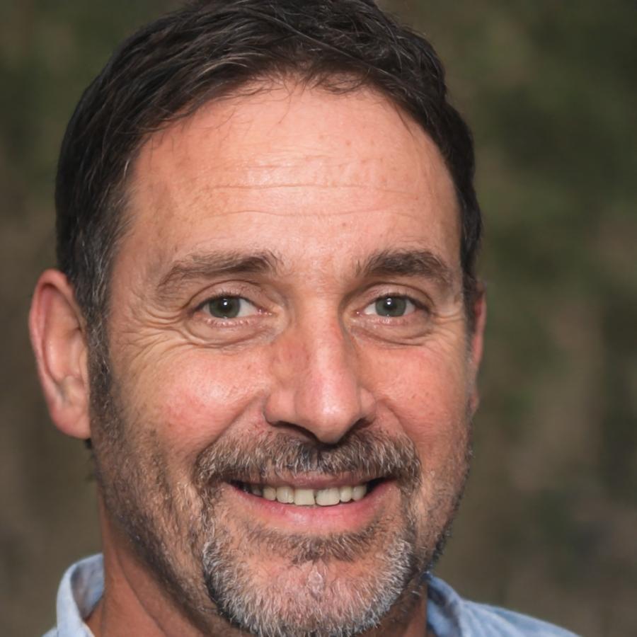 Instructor Ronen Achituv